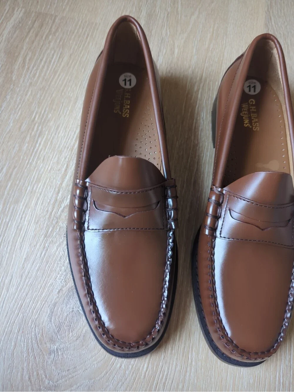 G.H.Bass Men’s Larson Weejun Penny Loafers Polished  Brown Sz11D New